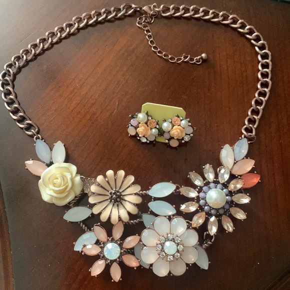Accessories - Women flower